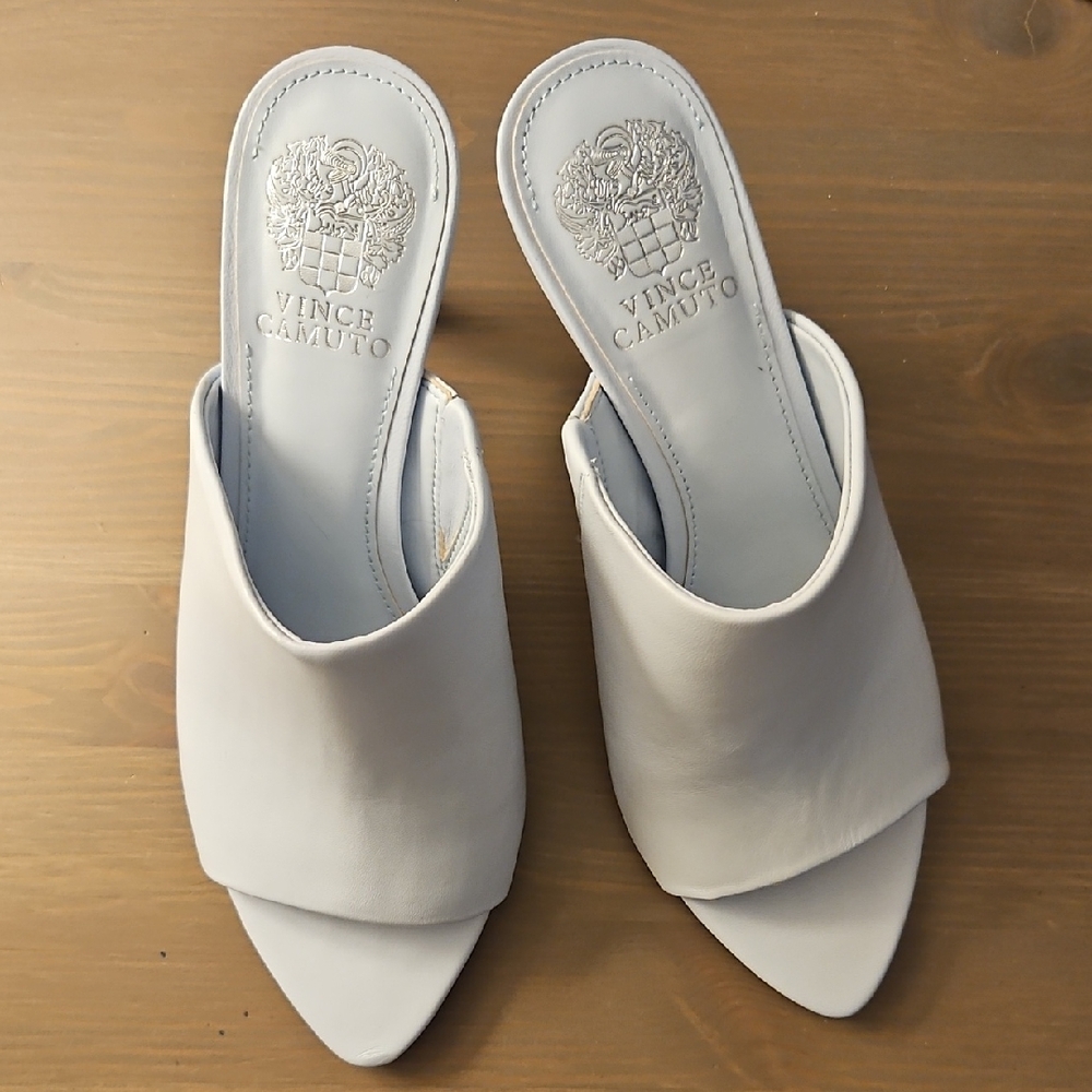 Vince Camuto Pileesa Heel